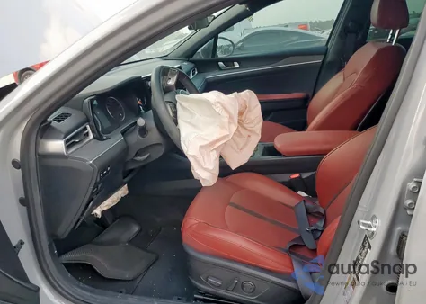 2024 Kia K5 Gt Line z USA, uszkodzony, nr VIN 5XXG64J28RG240686